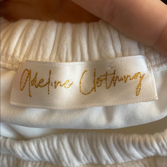 White Ruffled Off-Shoulder Blouse - Picture 2 of 3